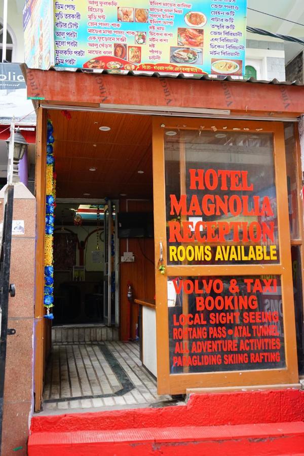 Hotel Magnolia Mallroad Manali Экстерьер фото